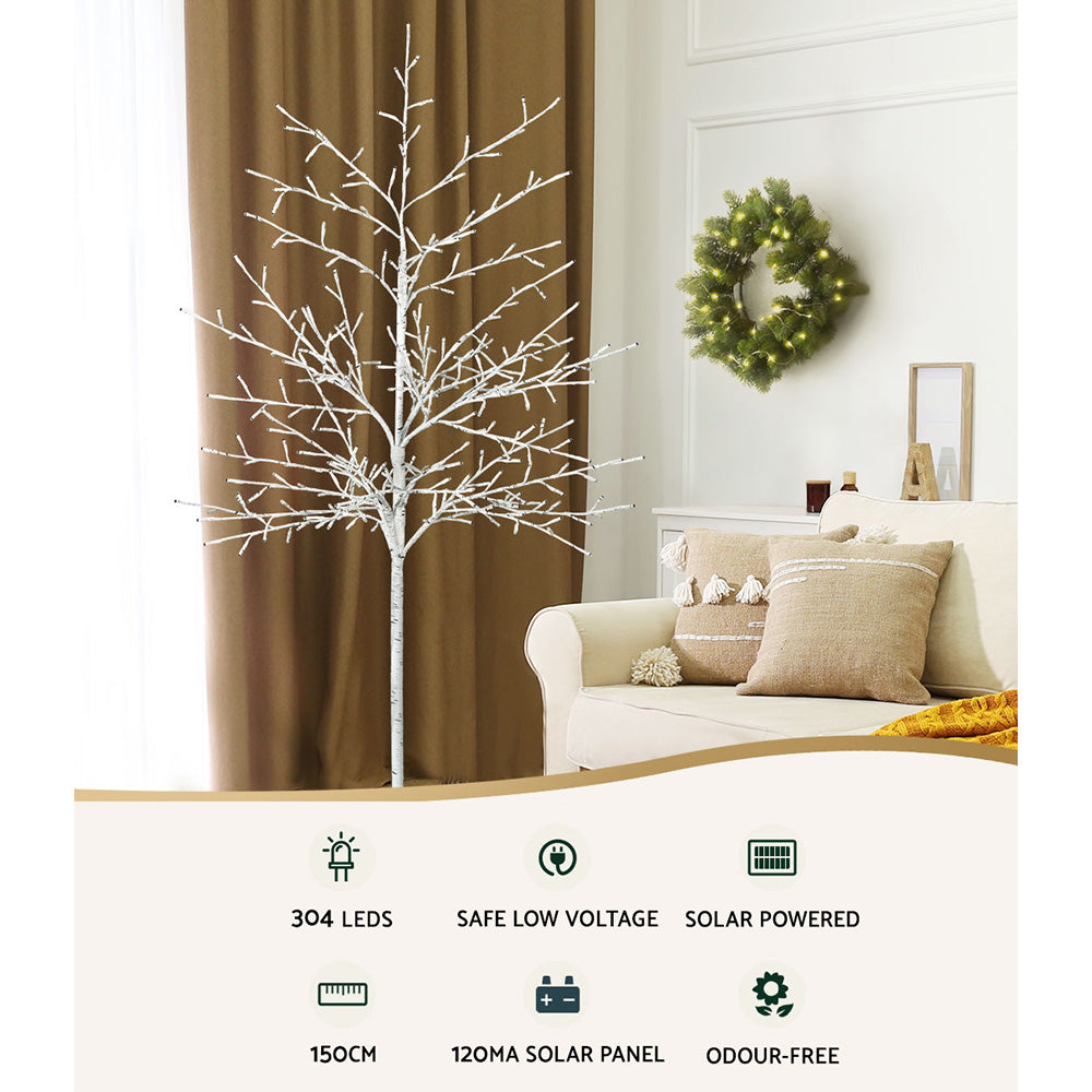 1.5M Christmas Tree with solar lights