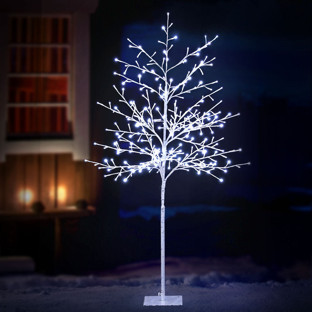 1.5M Christmas Tree with solar lights