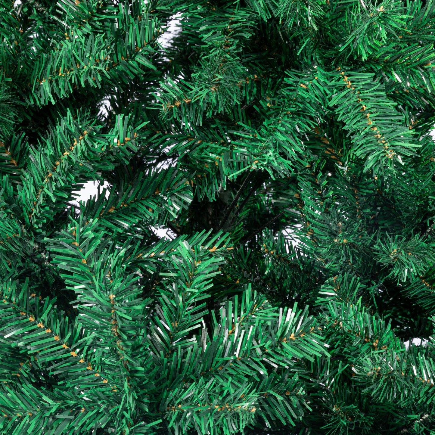 1.8m lush Green Christmas Tree - 850 Tips