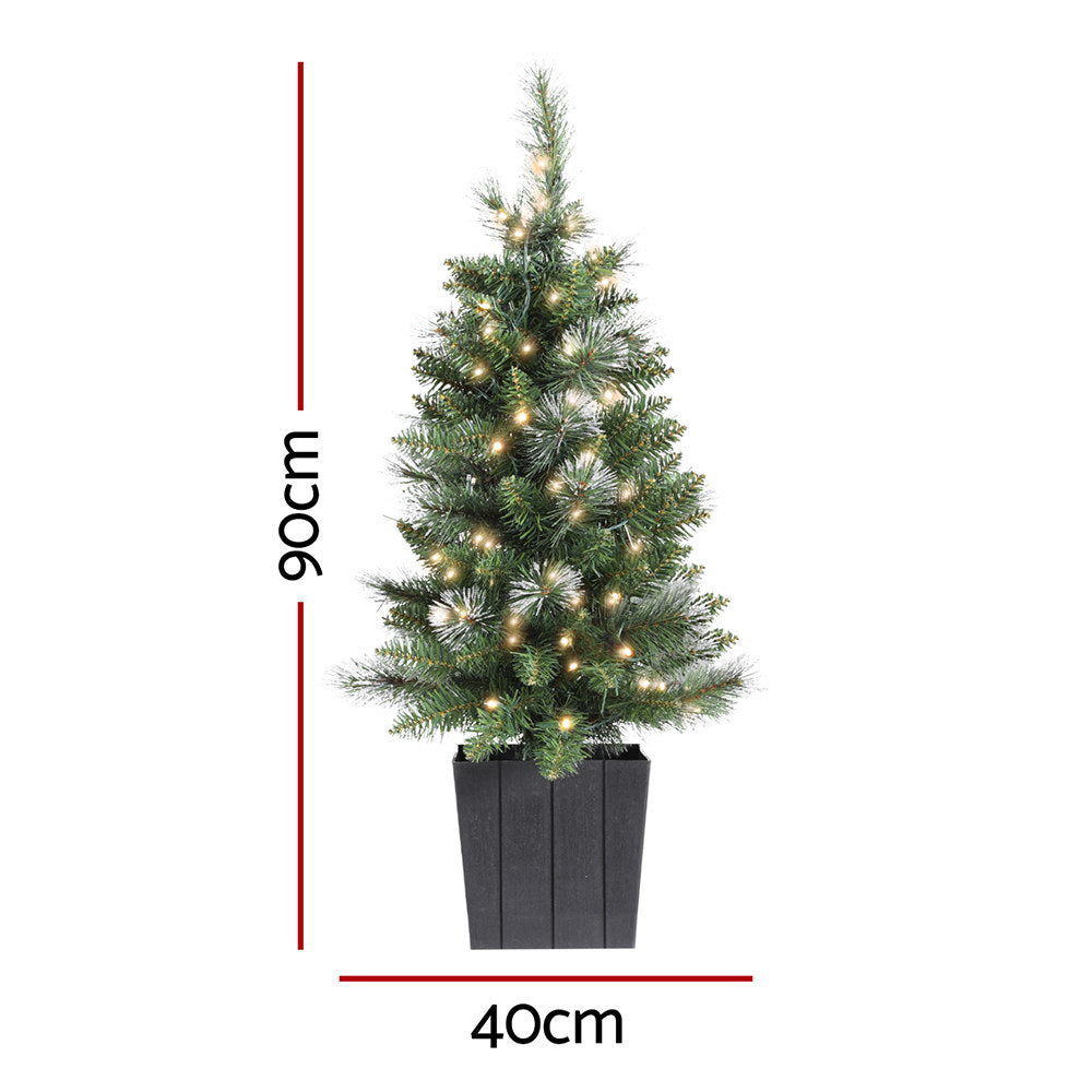 0.9mPotted Christmas Tree with 80 LED lights - battery operated