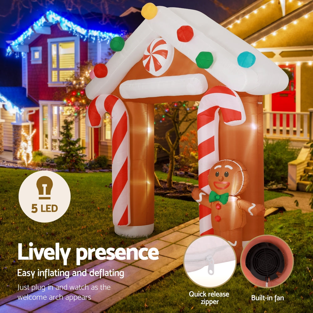 2.8m Gingerbread House archway
