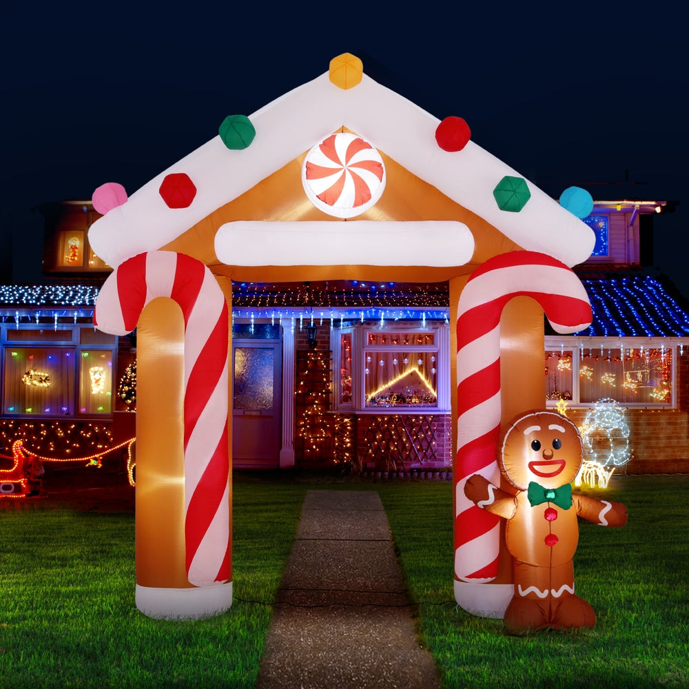 2.8m Gingerbread House archway